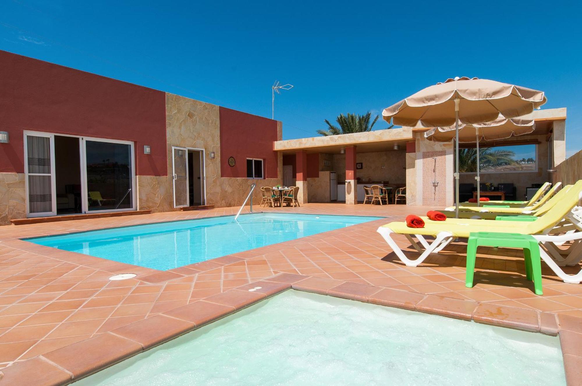 Villa Los Azules With Pool And Jacuzzi Maspalomas  Exterior photo